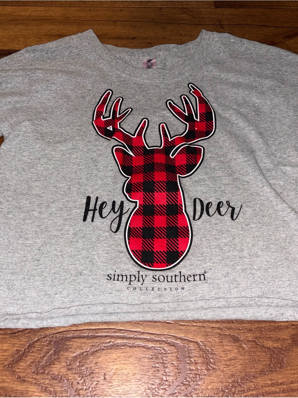 Simply southern euc size small women’s crop holiday shirt